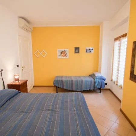 La Tua Casa A A 30 Mt Dal Mare Apartment